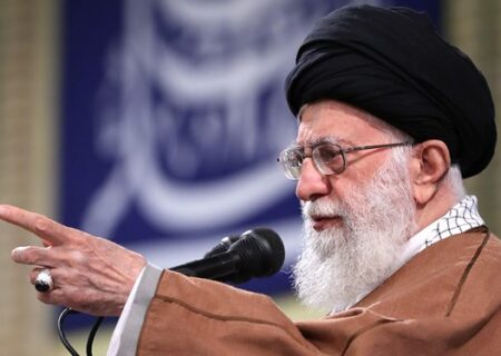 گربه‌رقصانی آمریکا علیه سپاه به جایی نخواهد رسید