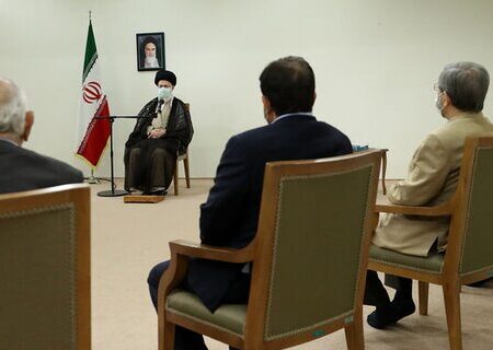 گلایه رهبر انقلاب از رعایت‌نشدن توصیه‌های متعدد قبلی درباره آب خوزستان و فاضلاب اهواز